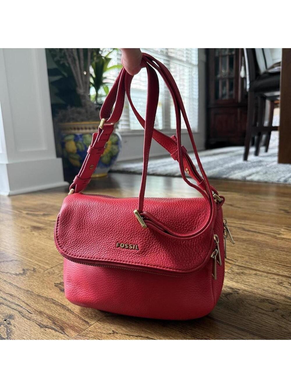 ❤️ Fossil Preston Small Flap Crossbody Bag Red Pebbled Leather